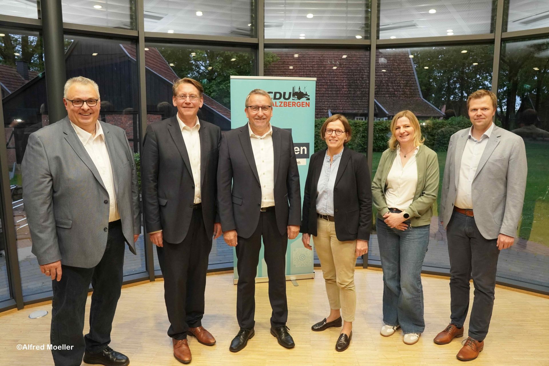 Bürgermeisterkandidat mit Landrat Burgdorf, MdL Fühner und den Vorsitzenden des Gemeindeverbands